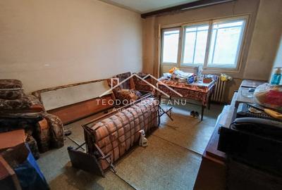Apartament cu 3 camere decomandat în Gorjului - 4