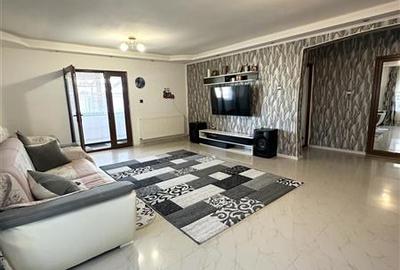 Casă individuală cu 6 camere cu Teren 266 Mp în Valu lui Traian - 2