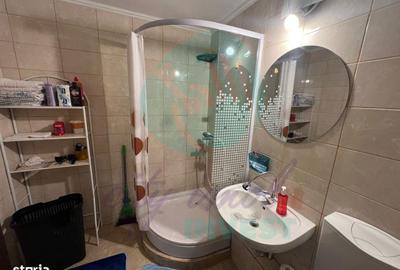 Apartament cu 3 camere decomandat în Apărătorii Patriei - 2
