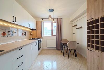 Apartament cu 2 camere decomandat, mobilat în Micro 20