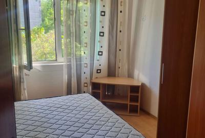 Apartament cu 3 camere decomandat în Central - 4