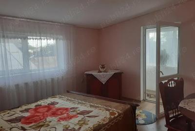 Vanzare Casa P + M constr. 2006 zona Chercea - Comuna din Paris - 18