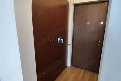 Garsonieră semidecomandată, mobilată în Apărătorii Patriei