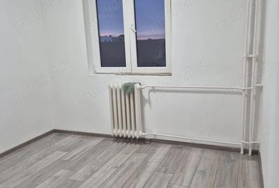 Vand garsoniera 11 mp - 2