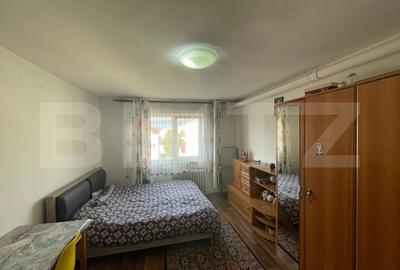 Garsonieră decomandată, mobilată în Astra