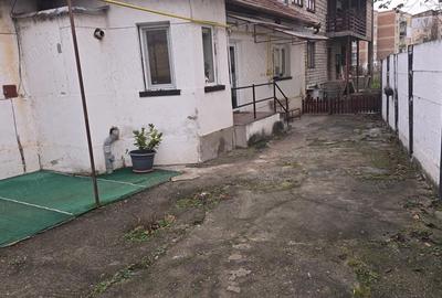 Casă cu 6 camere în Central - 4