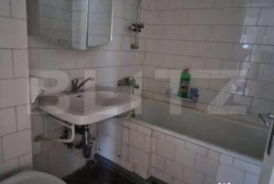 Casă cu 6 camere cu Canalizare în Aurel Vlaicu - 2