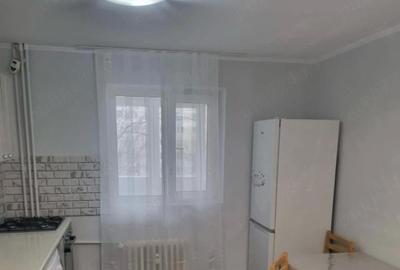 Apartament cu 2 camere decomandat în Rahova - 3