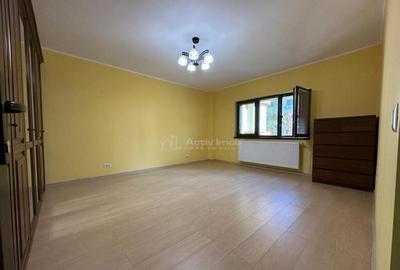 Apartament cu 3 camere decomandat în 13 Septembrie