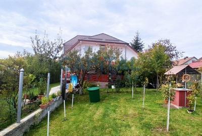 Vila superba cu gradina si livada in zona  Scoala de Politie - 2
