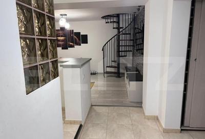 Penthouse 4 camere, 160 mp, zona Micro 3 - 16