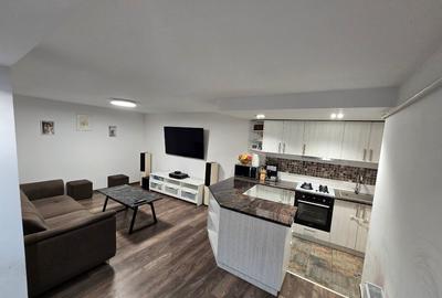 Apartament cu 3 camere semidecomandat în Schei - 3