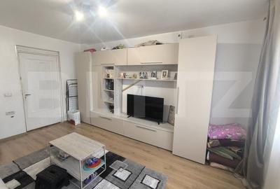 Apartament cu 4 camere decomandat, mobilat în Feldioara - 1