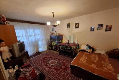 Apartament 4 camere decomandat etajul 1 Racadau - 5