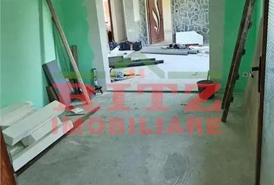 Apartament cu 3 camere în Caracal - 3