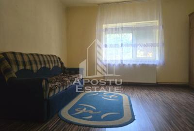 Casă individuală cu 5 camere cu Canalizare în Central - 3