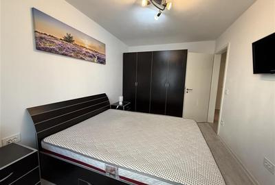 Apartament cu 2 camere decomandat în Tractorul - 16