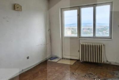 Apartament cu 3 camere decomandat în Spitalului - 4