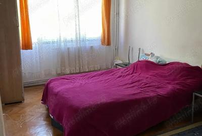 Apartament cu 4 camere decomandat în Dacia - 4