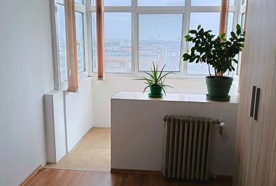 Apartament cu 4 camere decomandat în Gara de Nord - 3