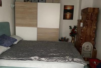 Casă cu 3 camere în Crevedia - 2