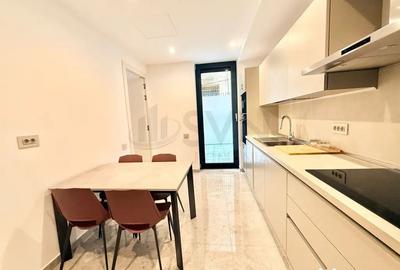Apartament cu 3 camere decomandat în Central - 8