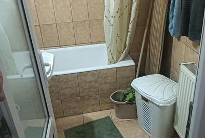 Garsonieră decomandată în Central - 1