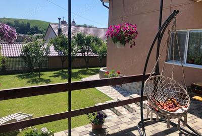 Casă cu 5 camere în Crișeni - 8