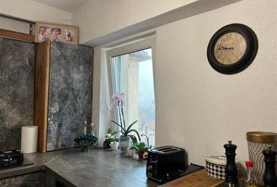 Apartament cu 4 camere semidecomandat, mobilat în Central - 24