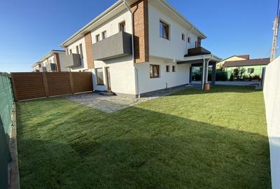 Casa de vanzare in Mica Roma - 2