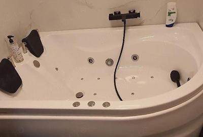 Apartament cu 3 camere decomandat în Central - 1