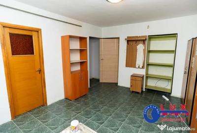 Spațiu comercial, de 57 mp, în Central - 9
