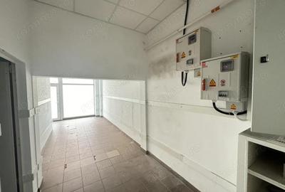 Spațiu comercial, de 360 mp, în Șega - 15