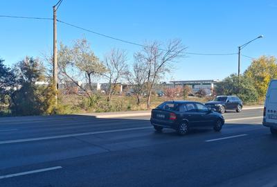 Chitila Colosseum Mall Carrefour stradal - 3