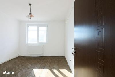 Apartament cu 3 camere semidecomandat în Craiovei - 10