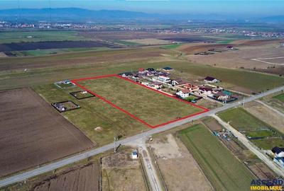 Teren de 18188 mp, în Central