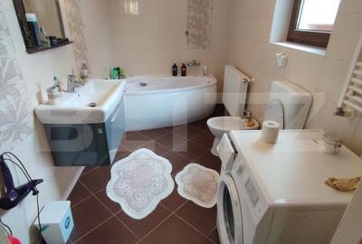 Casa 4 camere, central, Radauti! - 8