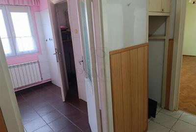 Apartament cu 3 camere semidecomandat în Favorit - 6