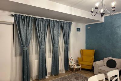 Apartament cu 3 camere decomandat în Central