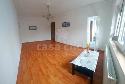 Apartament cu 3 camere decomandat în Micro 21 - 4