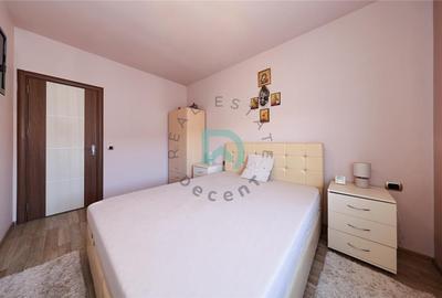 Apartament cu 3 camere decomandat în Tractorul - 2
