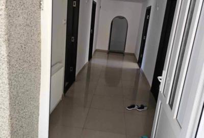 Casa 3 camere - Palazu Mare - 600 euro/luna (Cod E2) - 2