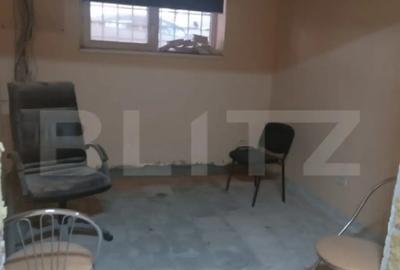 Spațiu comercial, de 89 mp, în Central - 1