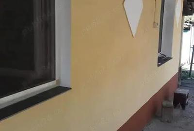 Casă cu 2 camere cu Teren 952 Mp în Central - 5