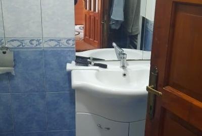 Inchiriez apartament Zarnesti Blocuri - 9