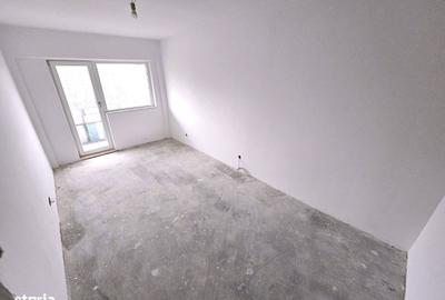 Apartament cu 4 camere în Micro 16 - 3