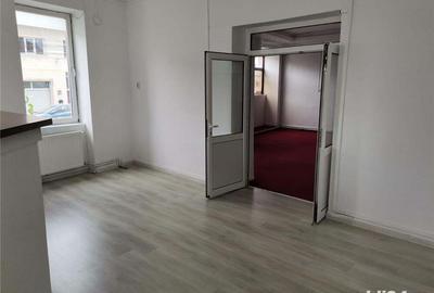Casă cu 5 camere cu Teren 123 Mp în Reghin - 3