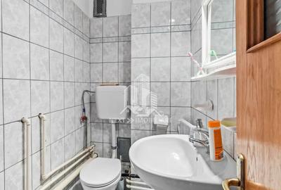 Casă cu 3 camere cu Teren 452 Mp în Km 4 - 3