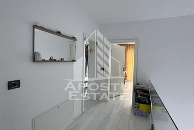 Vila deosebită parte dintr-un triplex - 9