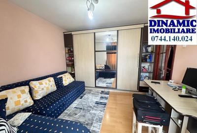 2 cam, decomandat, Str. Progresului 56500 Eur 2 cam, decomandat, Str. Progresului 56500 Eur - 2